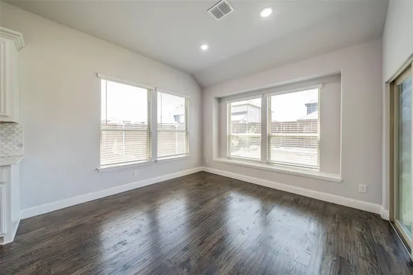 $4,200 | 9489 Autumn Glen Drive, Frisco, TX 75033