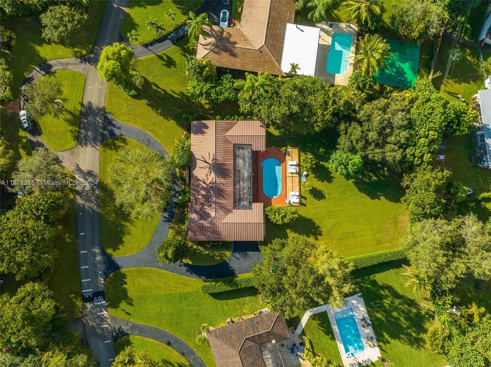 11420 Southwest 80th Road Pinecrest, FL 33156 - Photo 46 of 55 Gallery Image 46