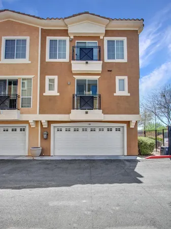 $2,300 | 22125 North 29th Avenue, Unit 138, Phoenix, AZ 85027