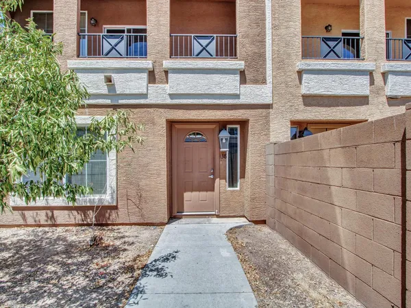 $2,300 | 22125 North 29th Avenue, Unit 138, Phoenix, AZ 85027