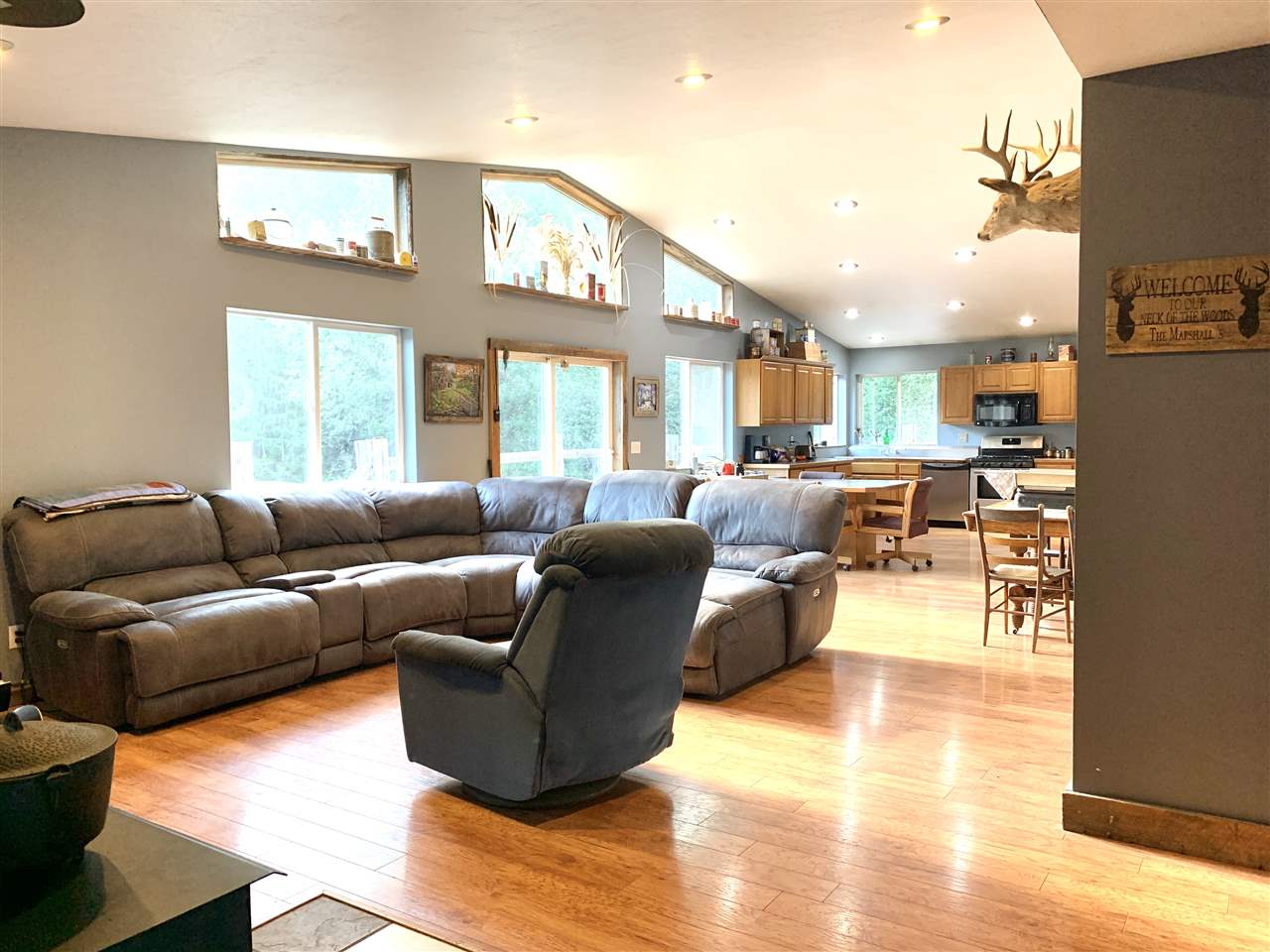 2475 Burnt Valley Road Chewelah, WA 99109 - Photo 2 of 16 Gallery Image 2