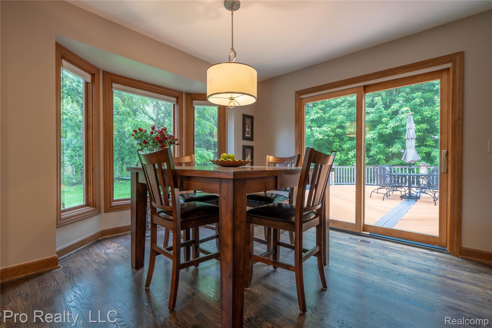 10 Chalmers Drive Rochester, MI 48309 - Photo 11 of 36 DSC02928-HDR.jpg
