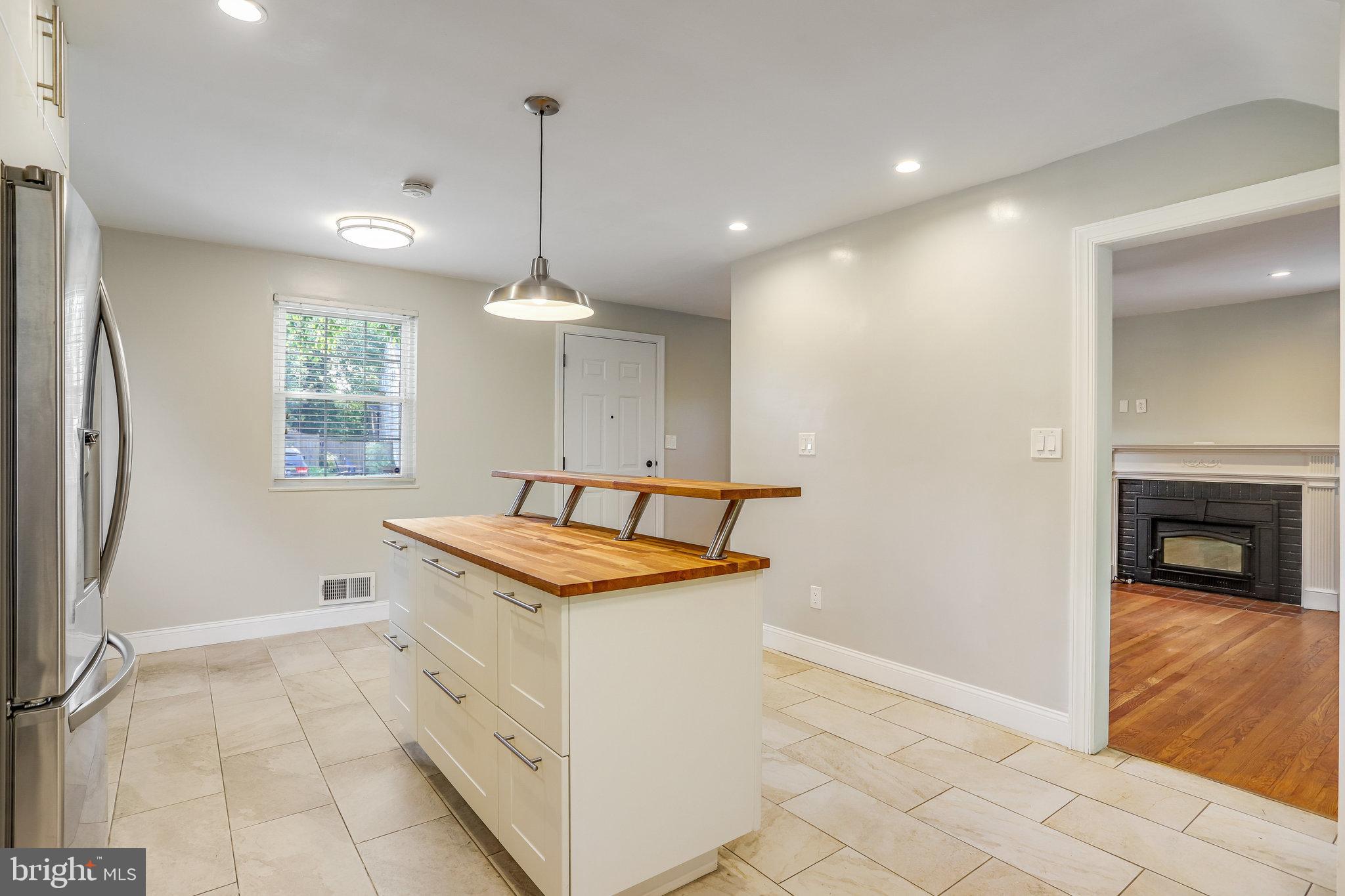 2603 Spencer Road Chevy Chase, MD 20815 - Photo 14 of 49