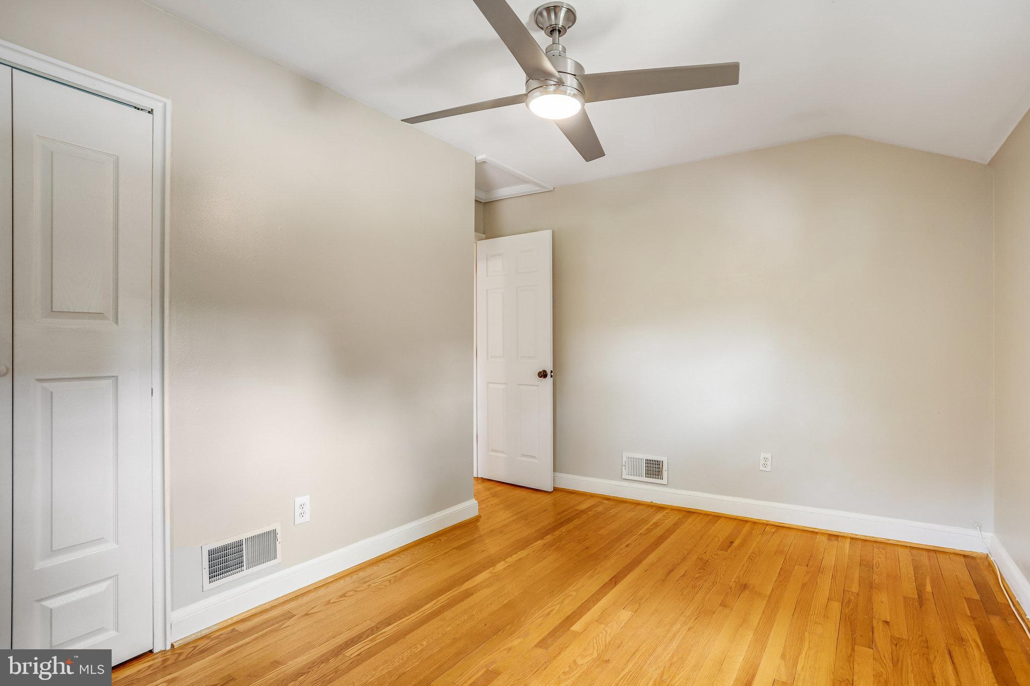 2603 Spencer Road Chevy Chase, MD 20815 - Photo 20 of 49