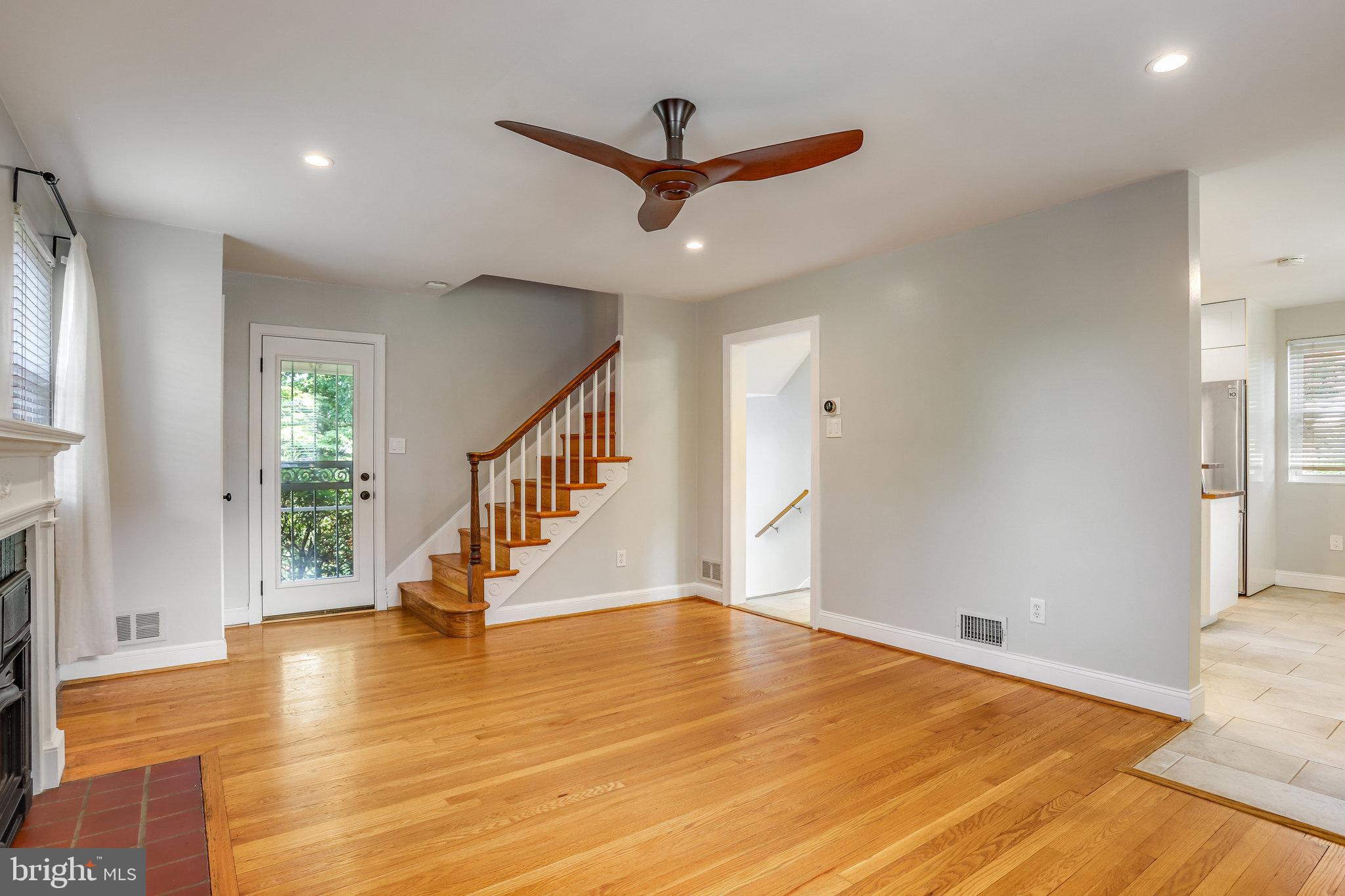 2603 Spencer Road Chevy Chase, MD 20815 - Photo 5 of 49