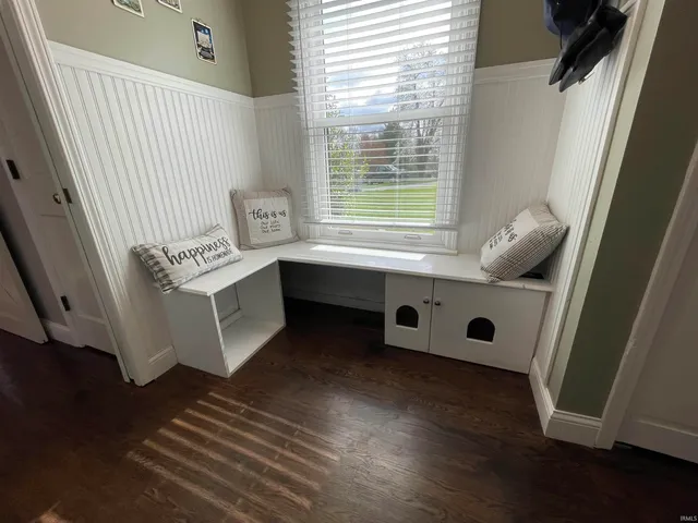 $600,000 | 1056 Vista Drive, Vincennes, IN 47591