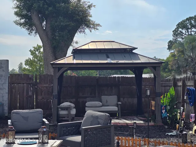 $297,500 | 6051 Foxfire Court, Jacksonville, FL 32244