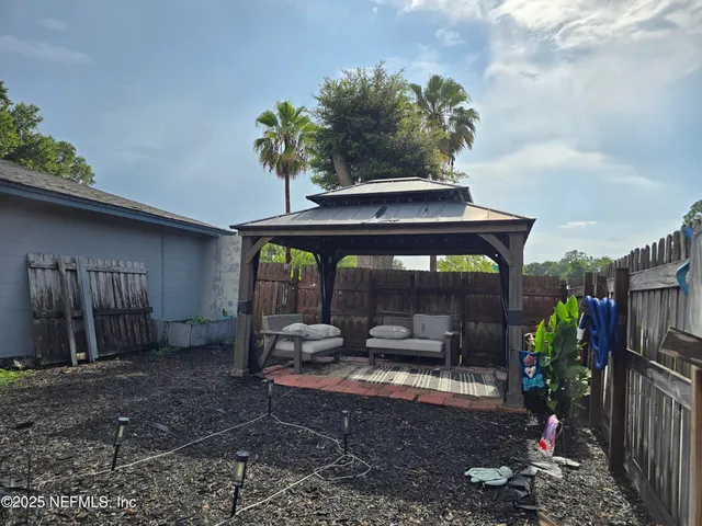 $297,500 | 6051 Foxfire Court, Jacksonville, FL 32244