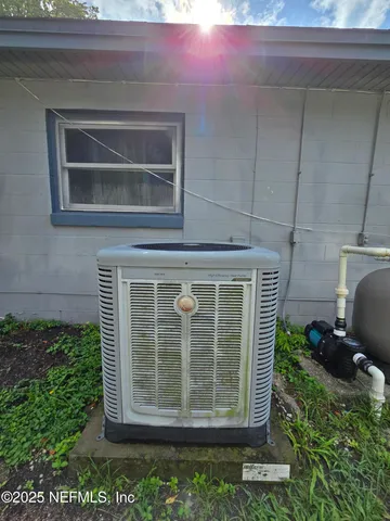 $297,500 | 6051 Foxfire Court, Jacksonville, FL 32244