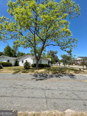 $160,000 | 200 North Irwin Avenue, Ocilla, GA 31774
