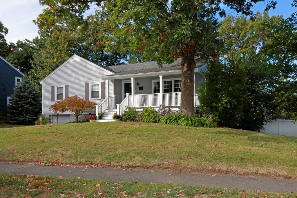 412 Hillcrest Road Needham, MA 02492 - Photo 2 of 37