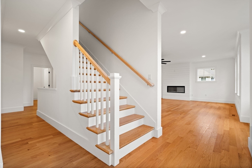 23 A Ward Street, Unit A Woburn, MA 01801 - Photo 5 of 42
