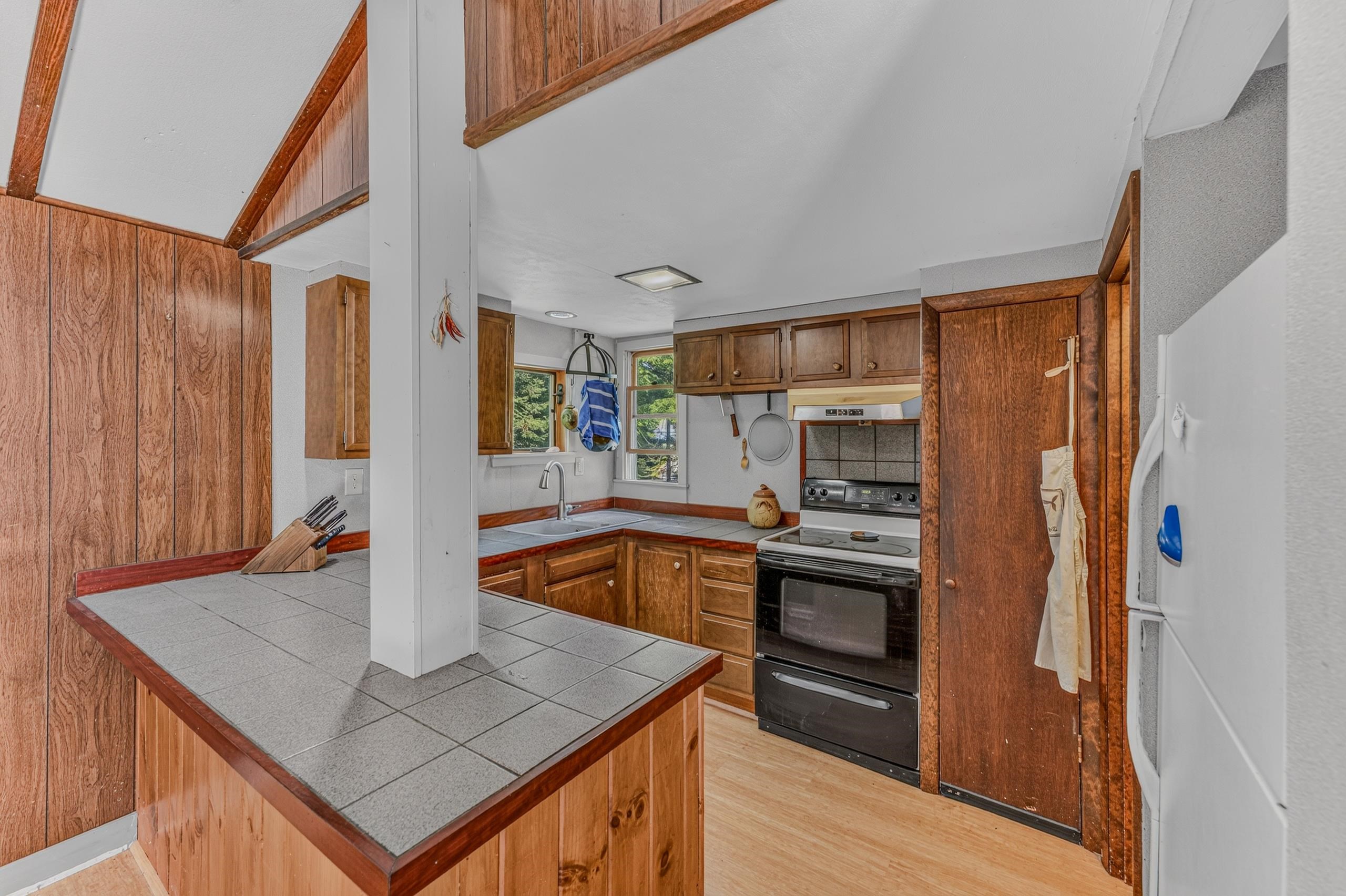 23 Garneau Road Bethlehem, NH 03574 - Photo 17 of 57 Gallery Image 17