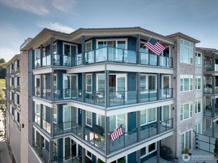$1,575,000 | 4961 Main Street, Unit 701, Tacoma, WA 98407