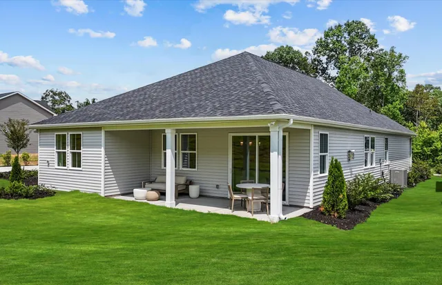 $359,990 | 805 South Sweetwater Hills Drive, Moore, SC 29369