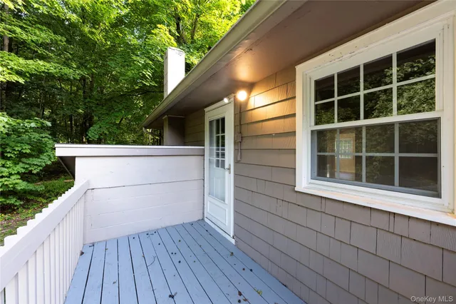 $2,300 | 71 Arthursburg Road, LaGrangeville, NY 12540