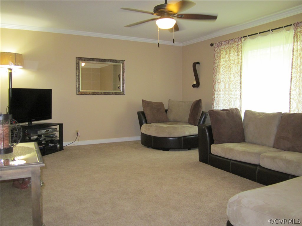 924 Ryder Road Richmond, VA 23235 - Photo 5 of 27 Gallery Image 5