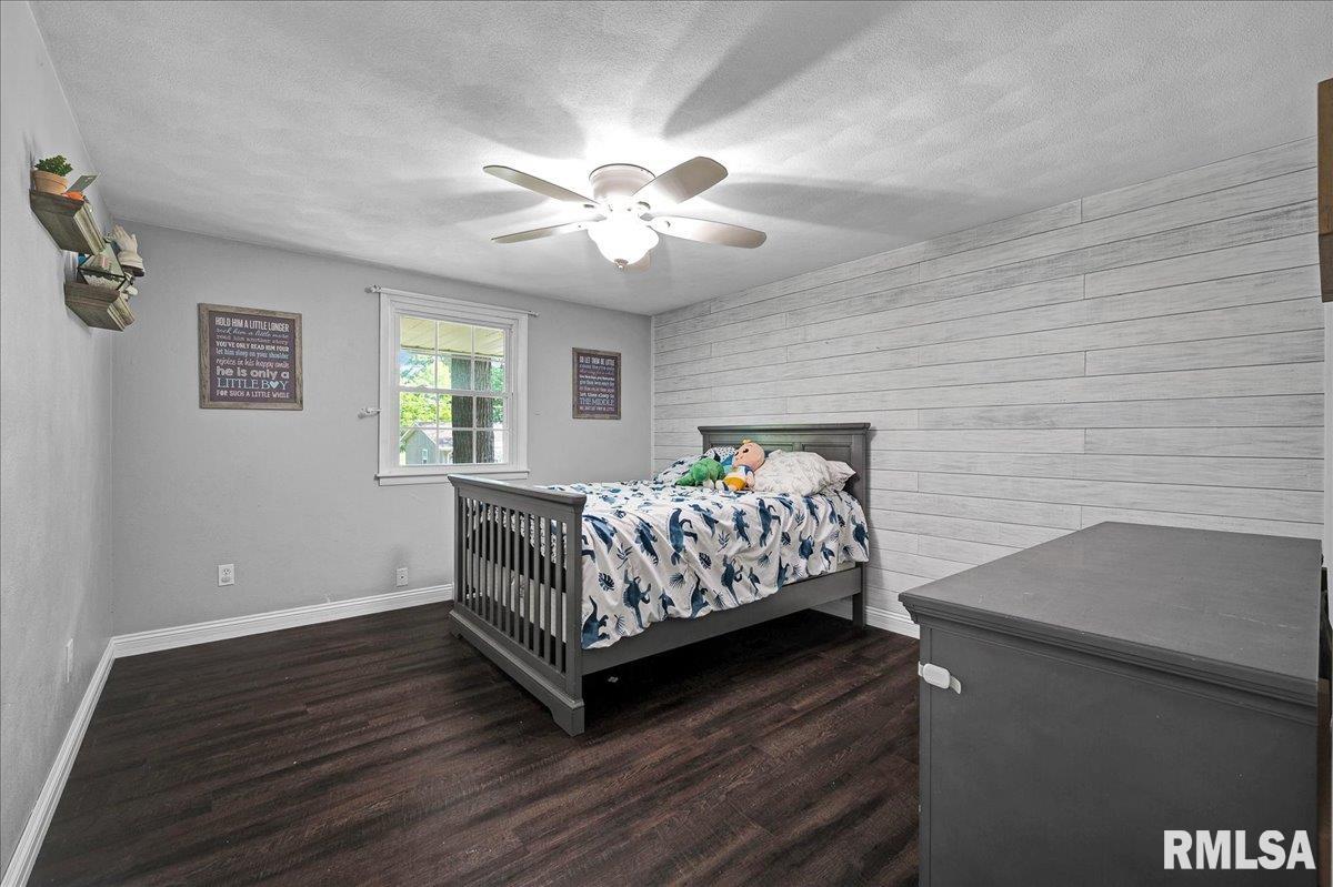 1536 Hickory Point Road Metamora, IL 61548 - Photo 11 of 46