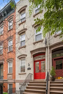 $6,000 | 926 Willow Avenue, Unit 1, Hoboken, NJ 07030