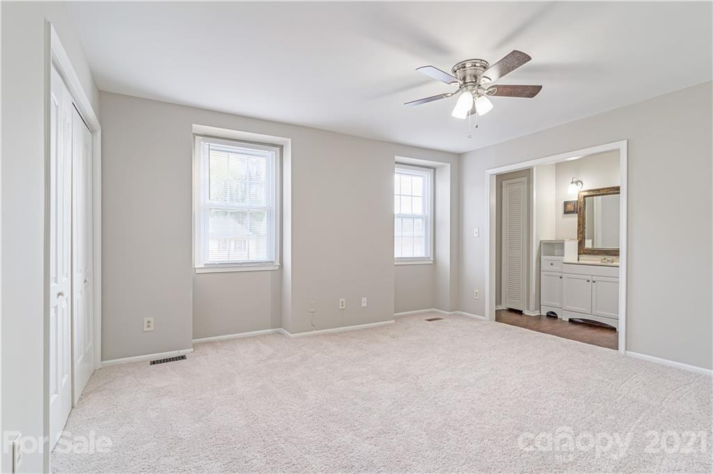 8354 Knights Bridge Road Charlotte, NC 28210 - Photo 15 of 28 Gallery Image 15