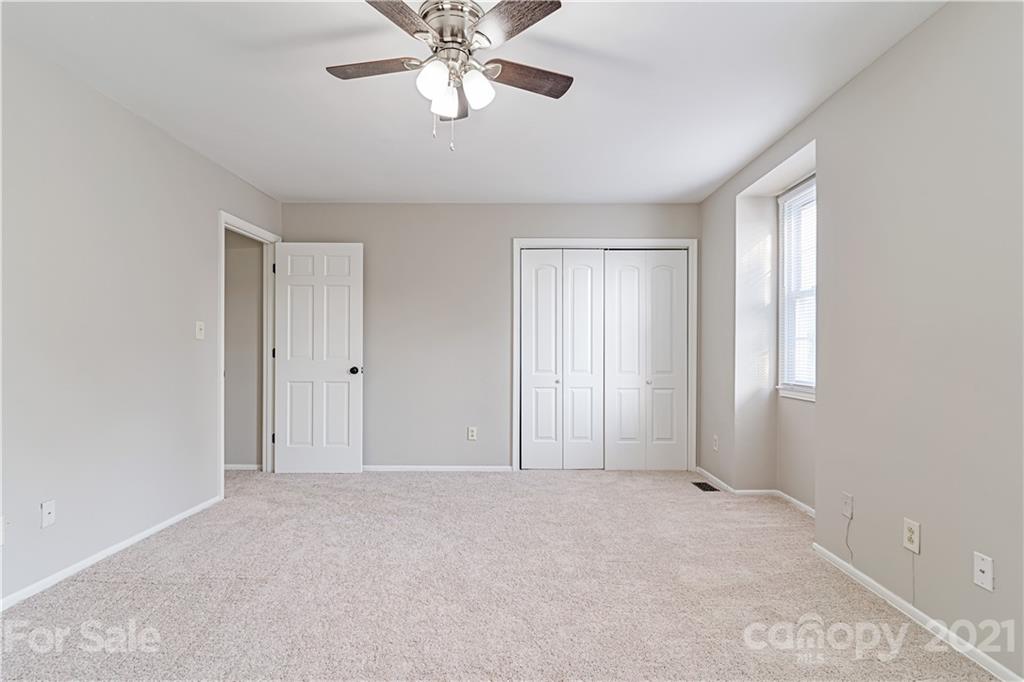 8354 Knights Bridge Road Charlotte, NC 28210 - Photo 16 of 28 Gallery Image 16