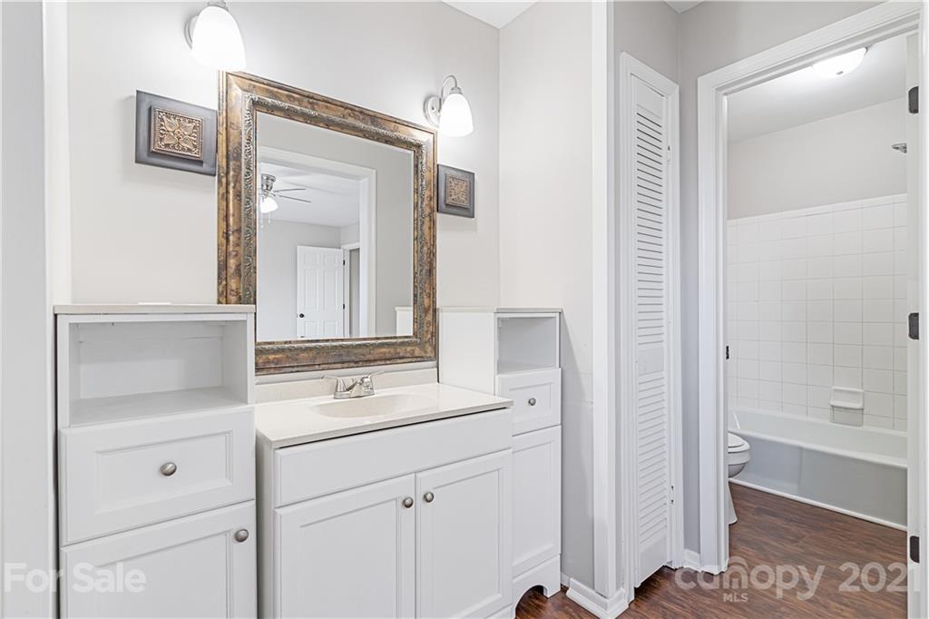 8354 Knights Bridge Road Charlotte, NC 28210 - Photo 17 of 28 Gallery Image 17
