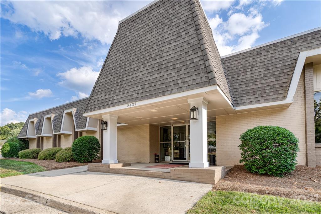 8354 Knights Bridge Road Charlotte, NC 28210 - Photo 28 of 28 Gallery Image 28