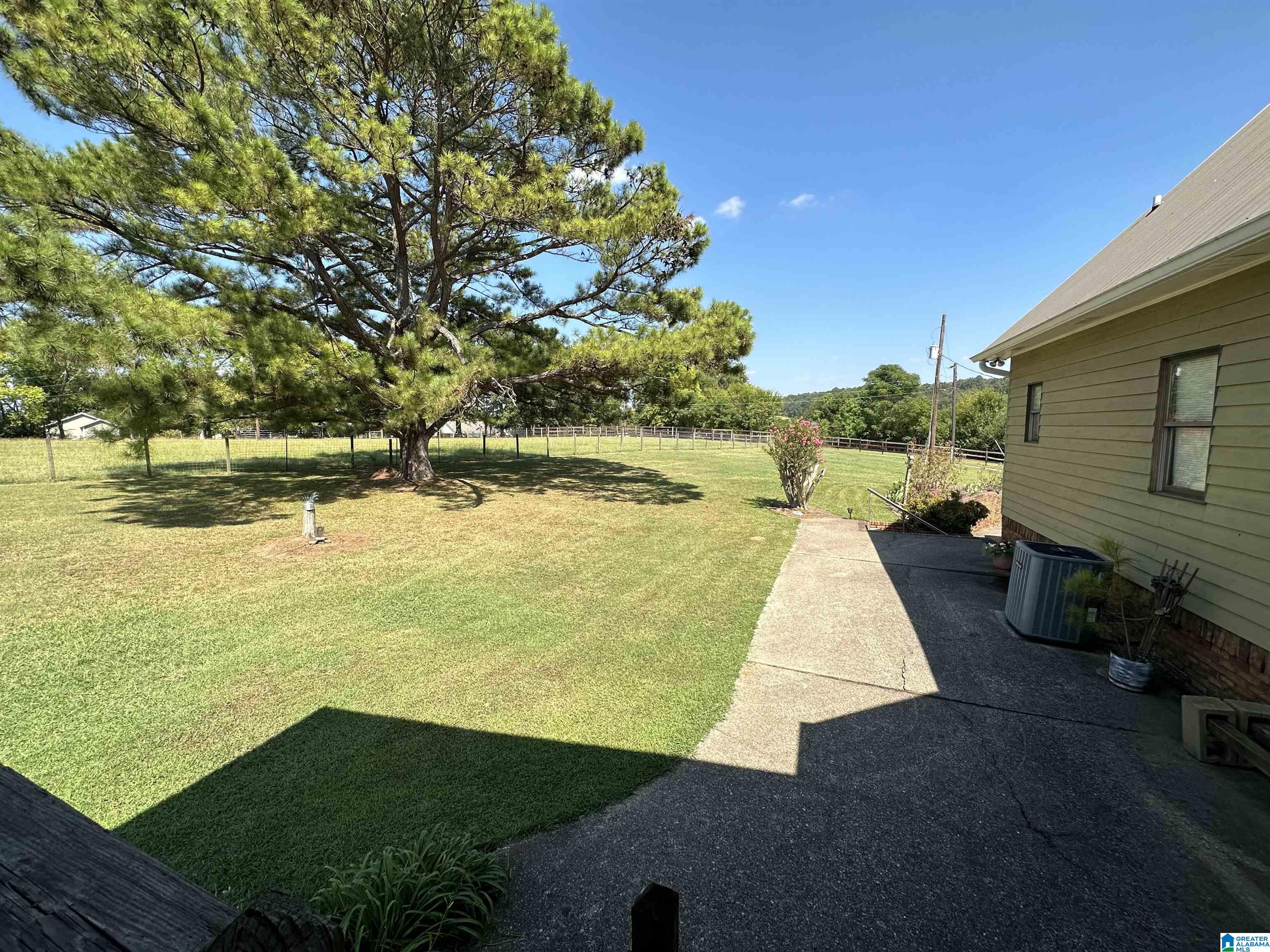 551 Drake Avenue Bessemer, AL 35020 - Photo 25 of 50