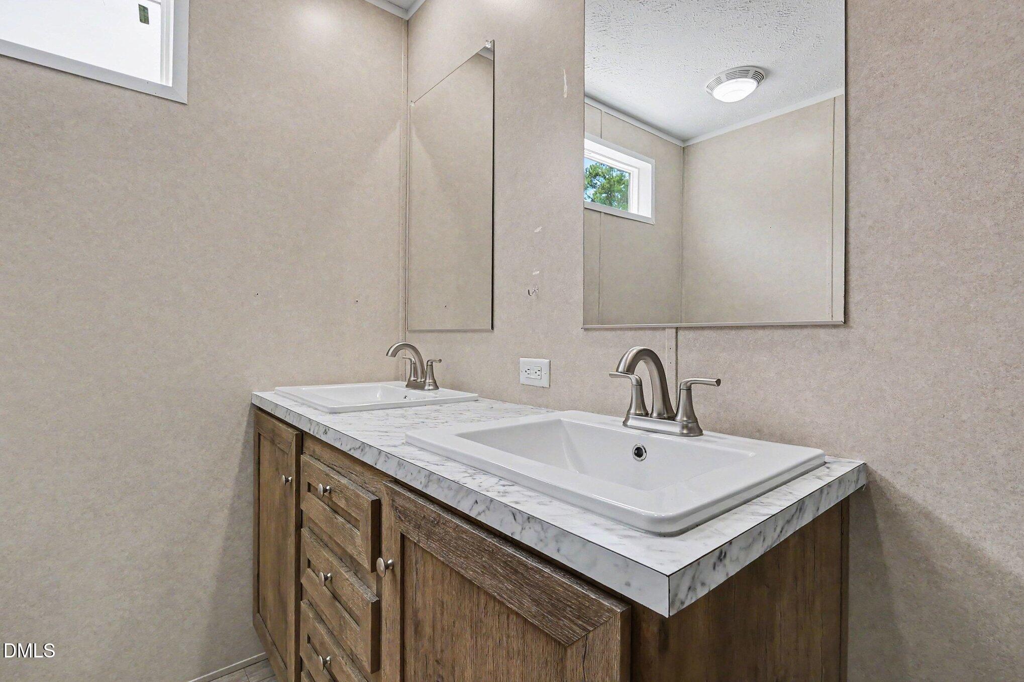 4370 Needham Road Bailey, NC 27807 - Photo 21 of 28 020_file_4679