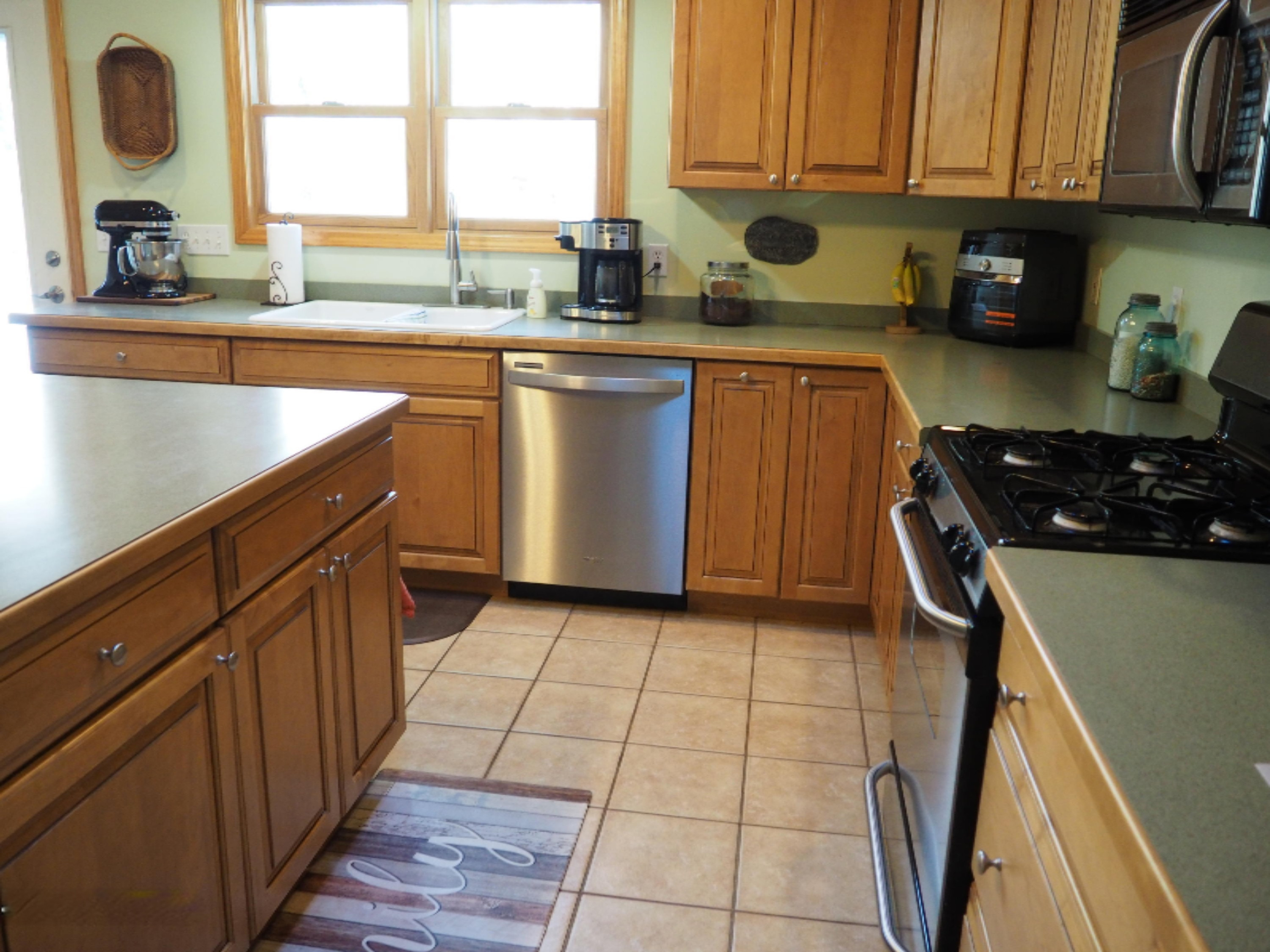 2198 Carty Road Manistee, MI 49660 - Photo 10 of 124 P2010581