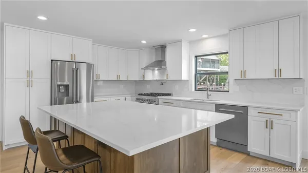 $1,350,000 | 4452 Hamrock Lane, Osage Beach, MO 65065