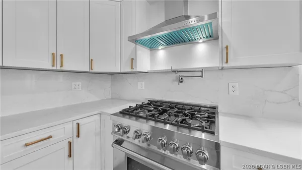 $1,350,000 | 4452 Hamrock Lane, Osage Beach, MO 65065