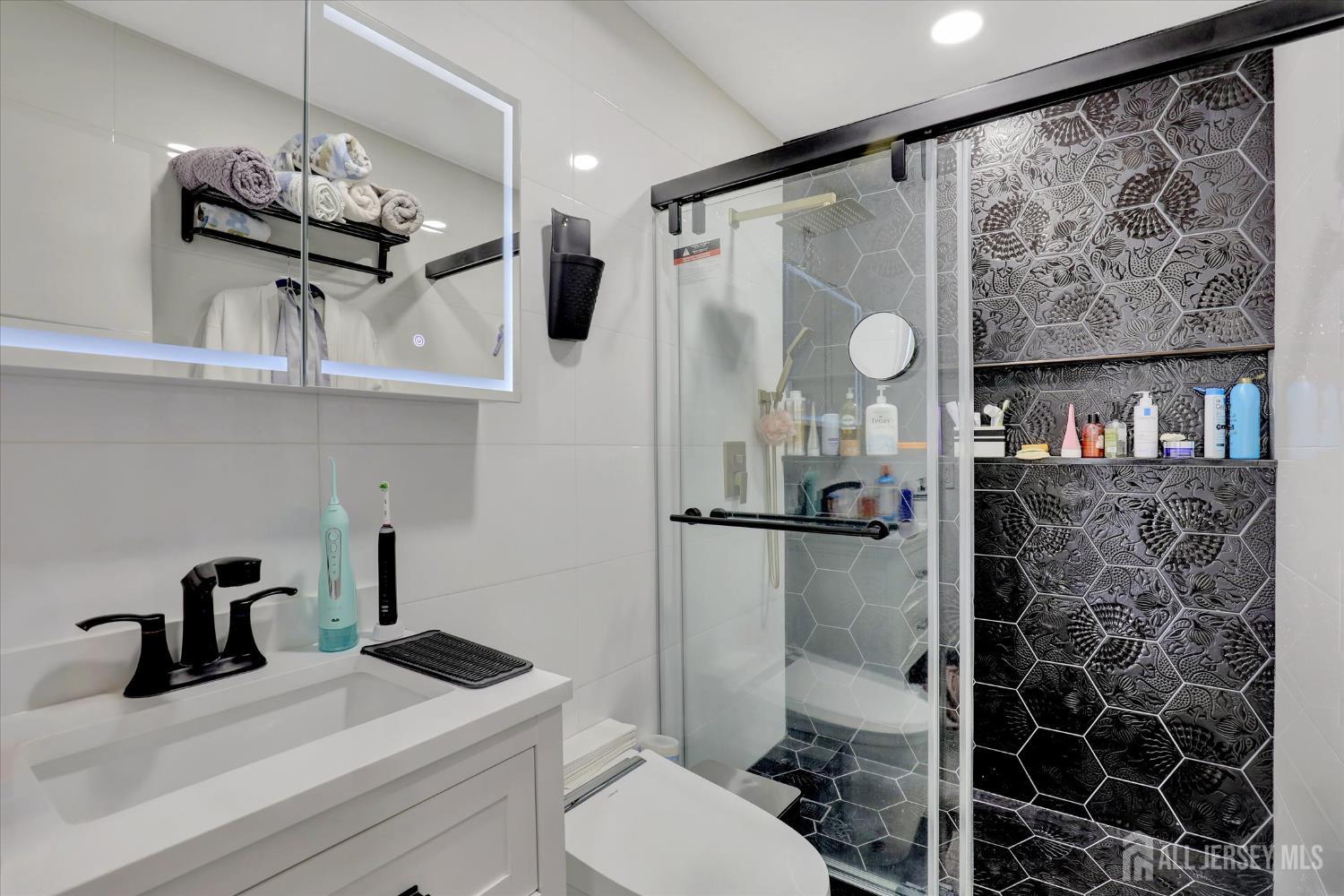 75 Winthrop Road, Unit D Monroe Township, NJ 08831 - Photo 32 of 56