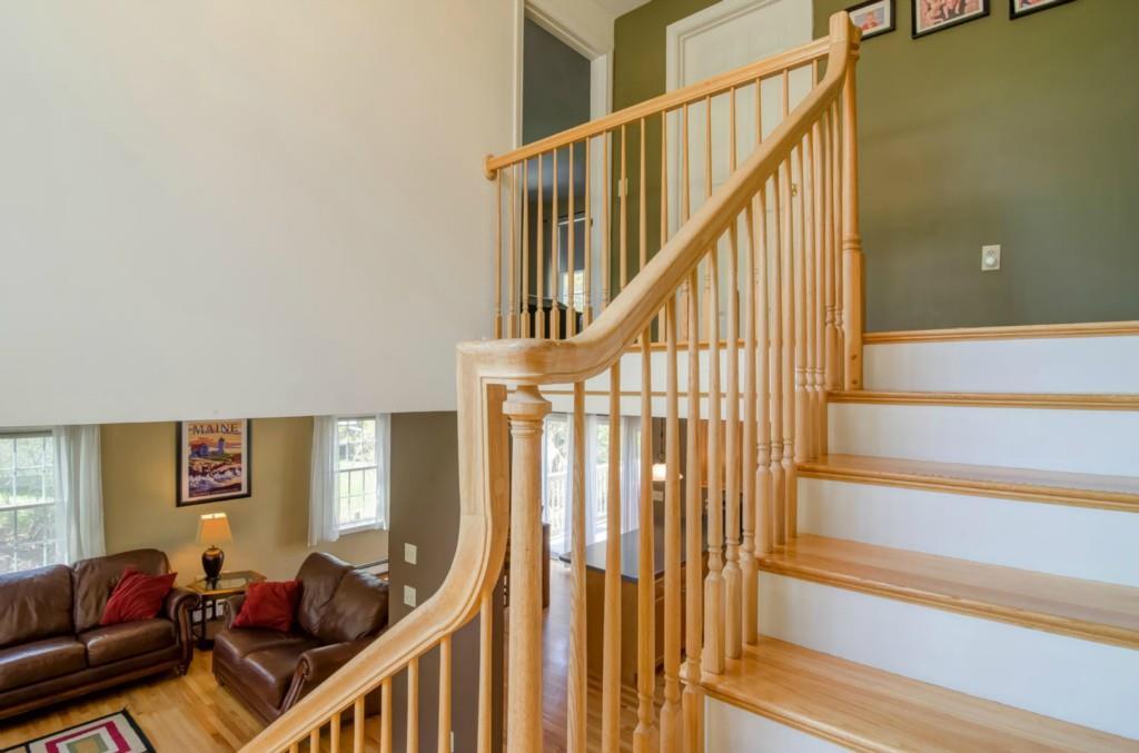16 Graystone Road Gray, ME 04039 - Photo 19 of 35 Front stairway.