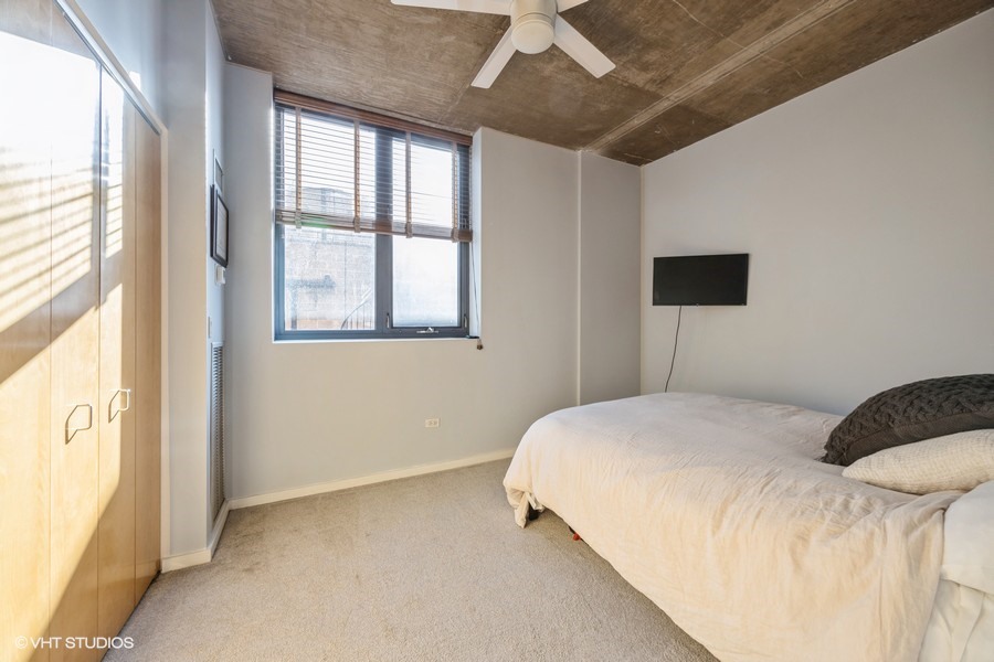 321 South Sangamon Street, Unit 305 Chicago, IL 60607 - Photo 8 of 13 Gallery Image 8