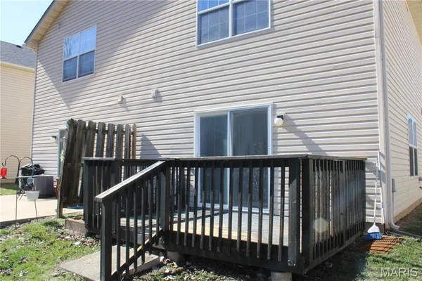 $1,500 | 712 Woodside Creek Drive, Festus, MO 63028