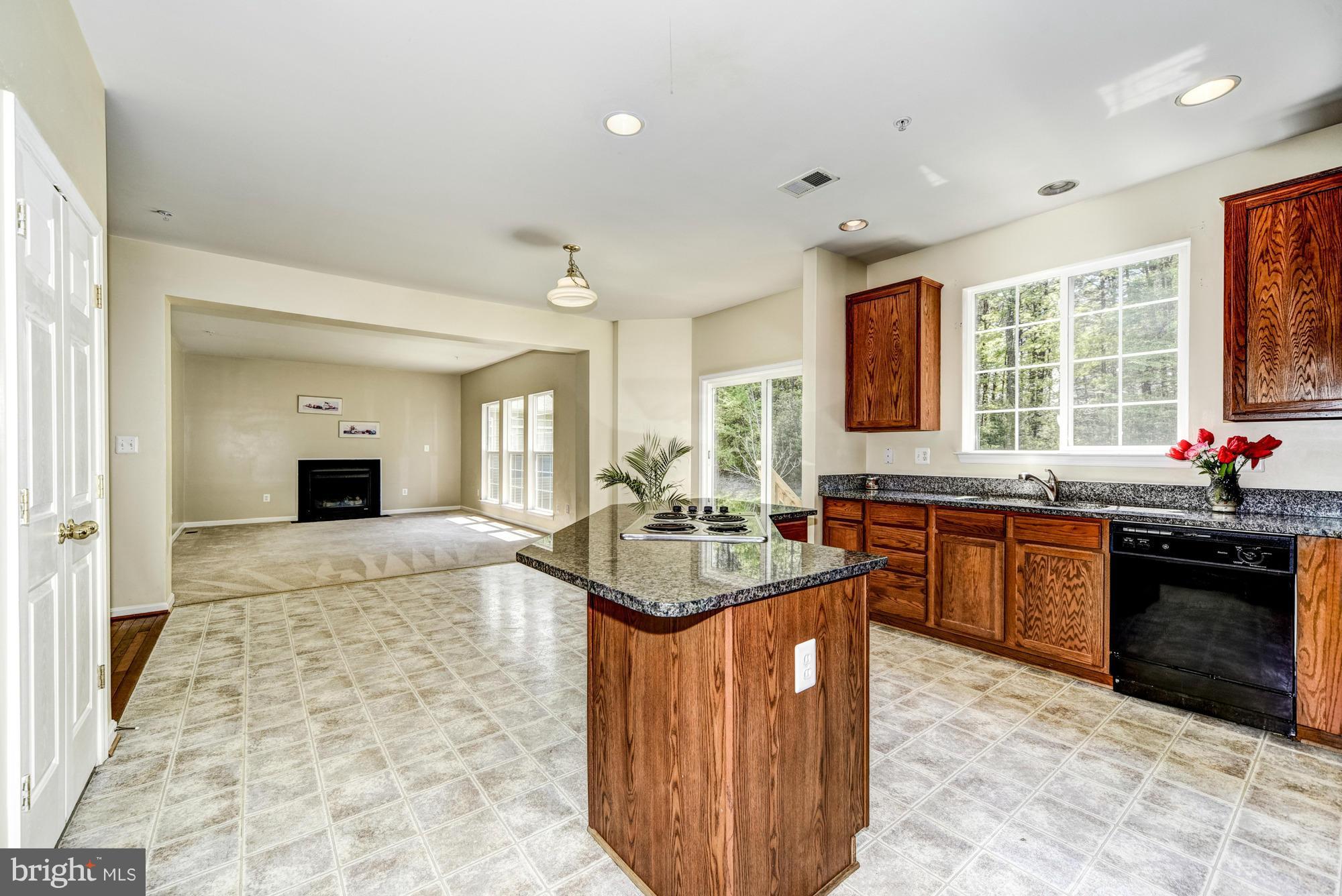 9832 Farm Pond Road Laurel, MD 20708 - Photo 5 of 30 Kitchen