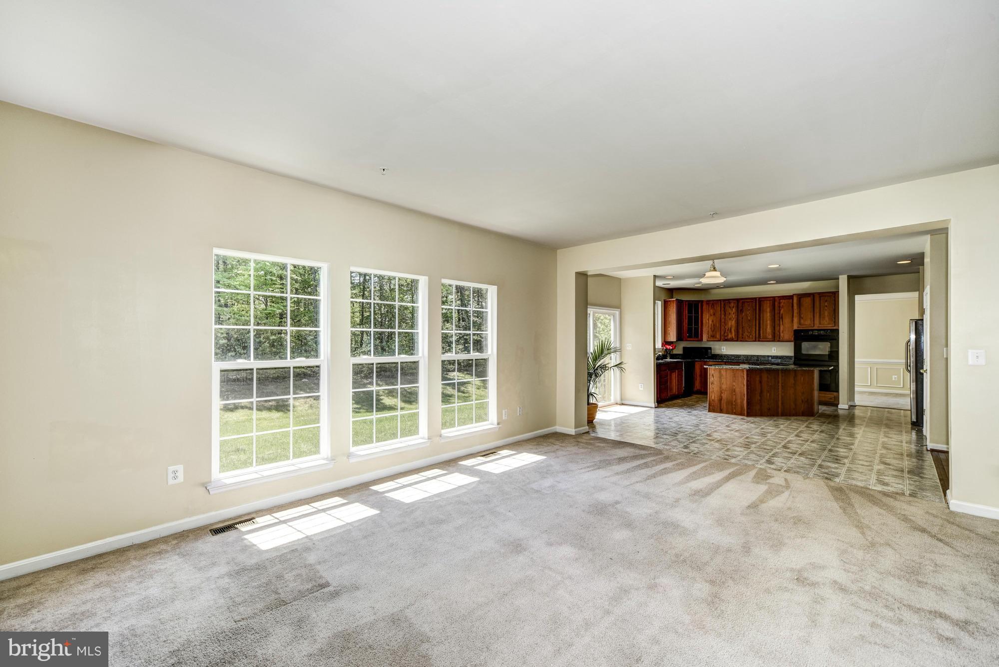 9832 Farm Pond Road Laurel, MD 20708 - Photo 10 of 30 Family Room
