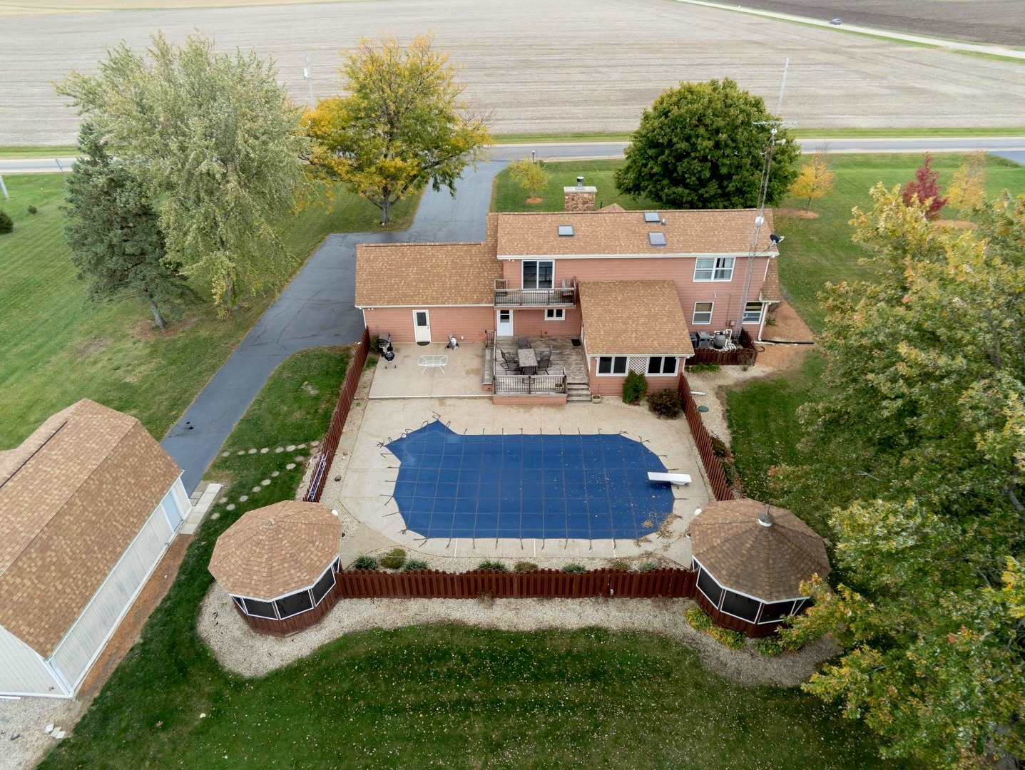 3920 South Center Road Rochelle, IL 61068 - Photo 5 of 57