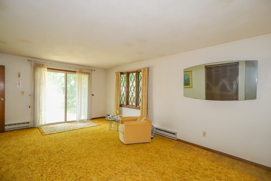 22 Hamilton Road Peabody, MA 01960 - Photo 17 of 22 Gallery Image 17