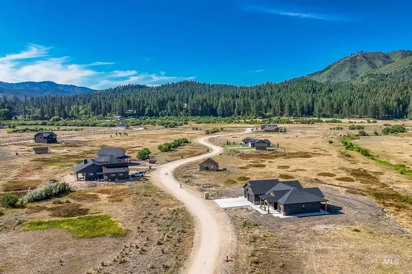 $100,000 | 10 Blk Whitewater Way, Garden Valley, ID 83622