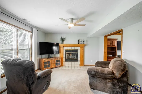 $409,900 | 724 Eldridge Street, Lawrence, KS 66049