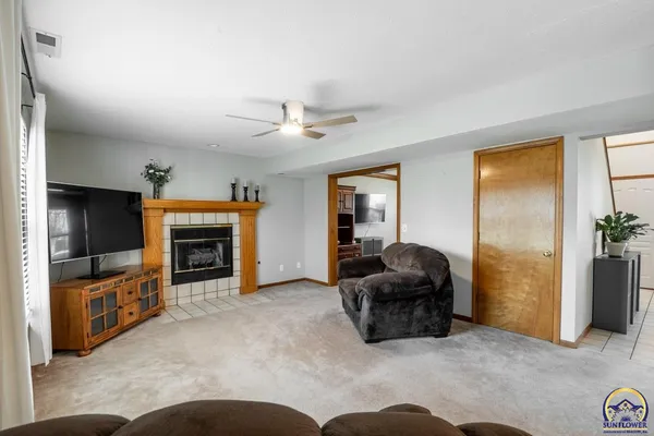 $409,900 | 724 Eldridge Street, Lawrence, KS 66049