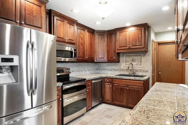 $409,900 | 724 Eldridge Street, Lawrence, KS 66049