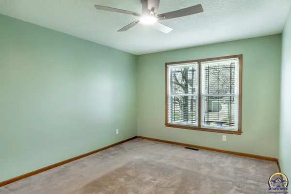 $409,900 | 724 Eldridge Street, Lawrence, KS 66049