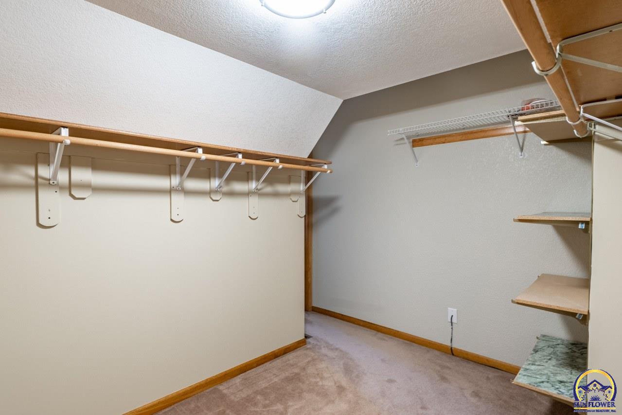 724 Eldridge Street Lawrence, KS 66049 - Photo 42 of 52