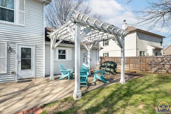 $409,900 | 724 Eldridge Street, Lawrence, KS 66049