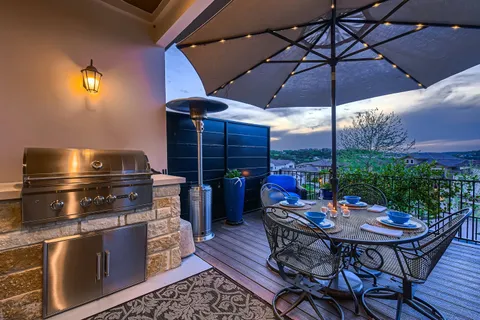 a table and chairs in the patio