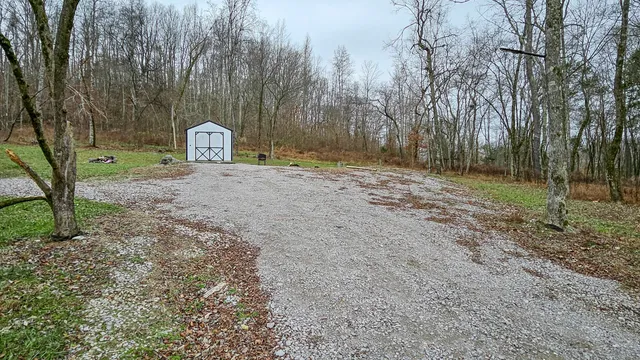 $180,000 | 1300 Black Road, Prospect, TN 38477