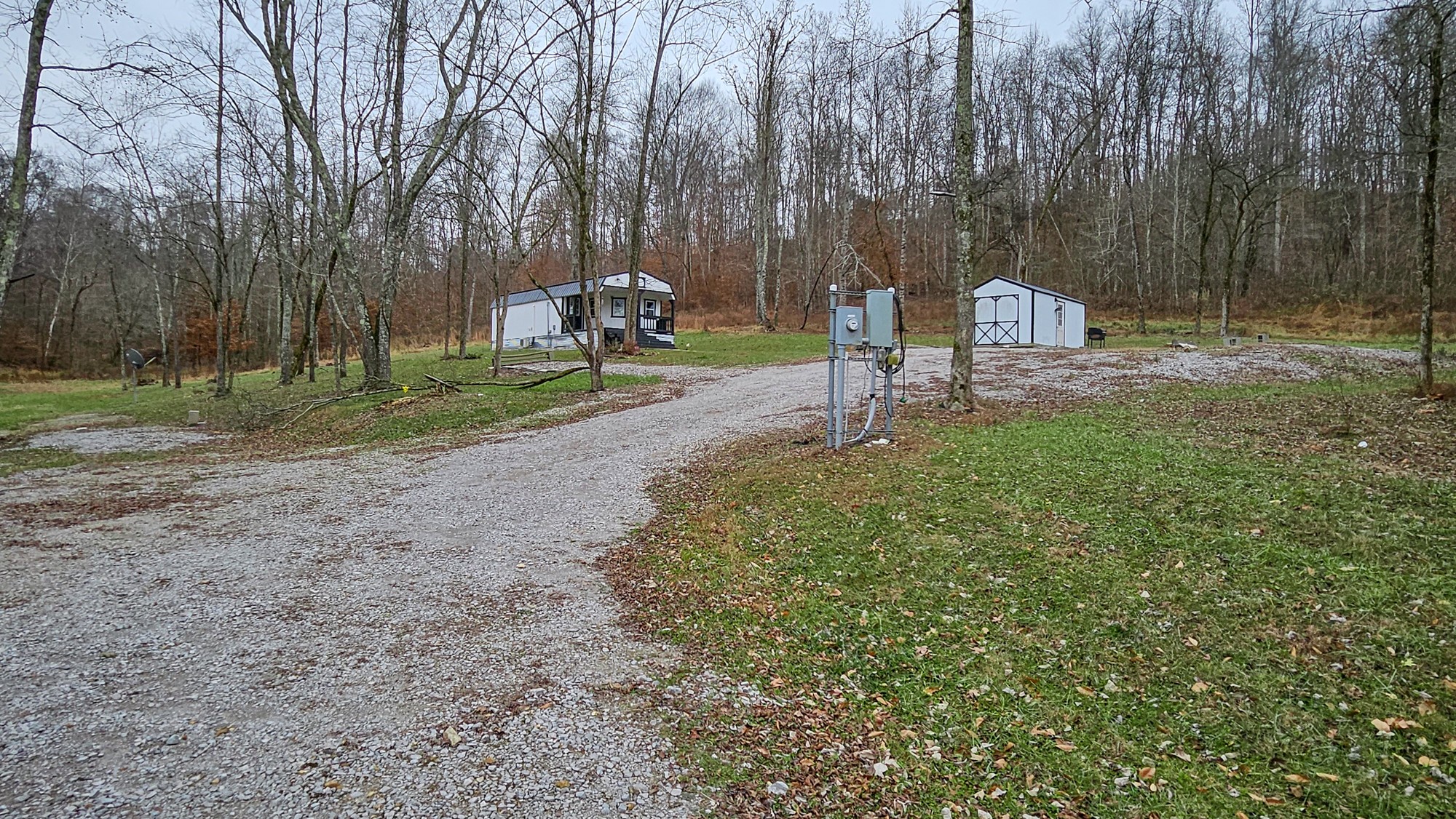 1300 Black Road Prospect, TN 38477 - Photo 23 of 59